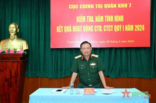 Cục Chính trị Quân khu 7 kiểm tra công tác Đảng, công tác chính trị tại Trung đoàn Gia Định